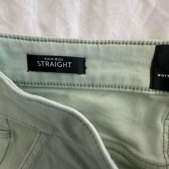 WHBM NWT High-Rise Cargo Straight Jeans in Sage Mint. Size 0. 🤗 - Picture 9 of 10